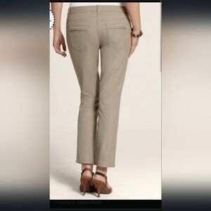 Chico's Kahki Getaway crop pants